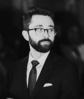 Dr. Andrei Voicu