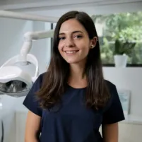 Dr. Lorena Leonescu
