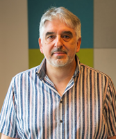 Dr. Florin Pernes